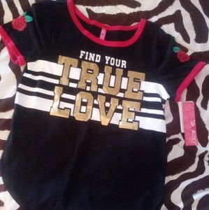 Girls NWT true love tee